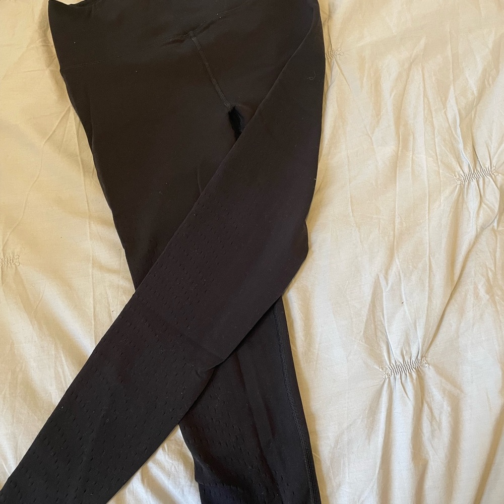 Lululemon black tights